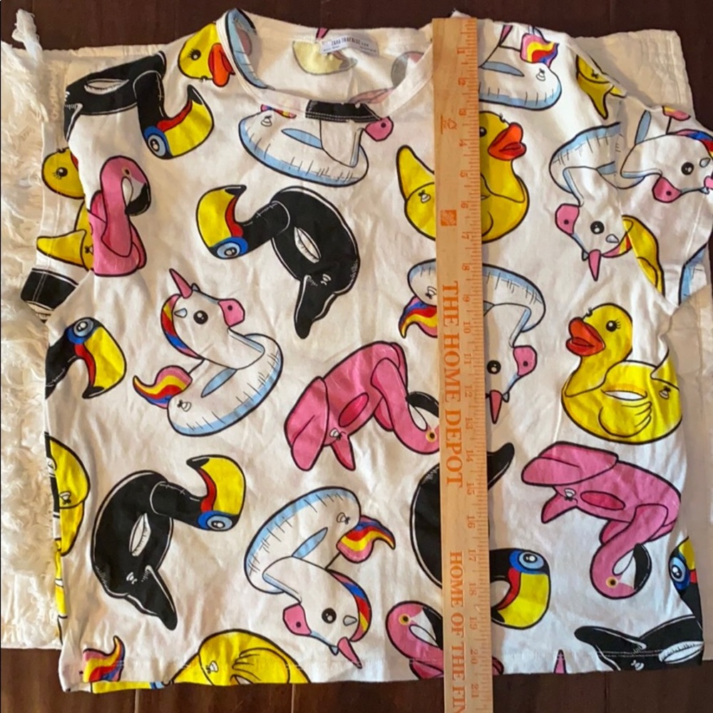 Zara Pool Floatie Tee - Picture 5 of 5
